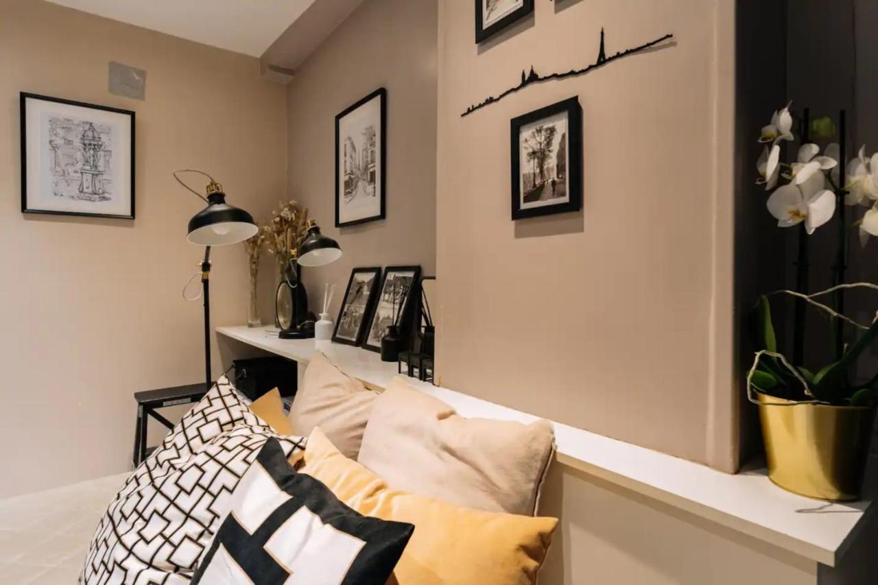 Chic & Stylish 1Bd Apart Louvre-Rivoli! Apartment Paris Bagian luar foto