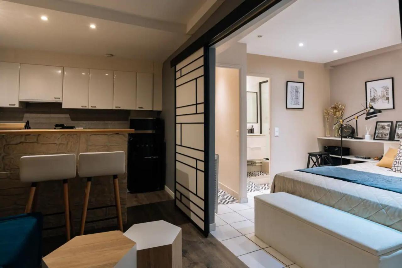 Chic & Stylish 1Bd Apart Louvre-Rivoli! Apartment Paris Bagian luar foto